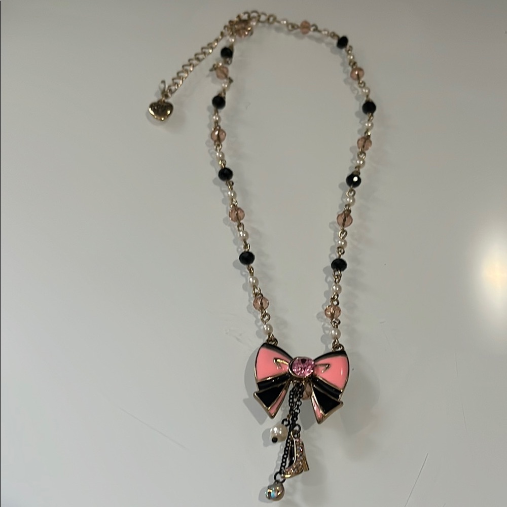 Elegant Betsy Johnson  Pink and Black Bow Necklace
